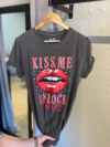 TEE BOY KISS