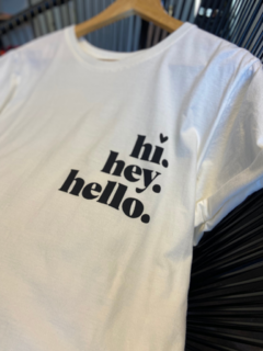 TEE BOY HELLO - comprar online