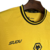 Camisa Wolverhampton I 24/25 - Torcedor Sudu Masculina - Amarelo com detalhes em preto - ARTIGOS ESPORTIVOS | BR SOCCER