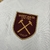 Camisa West Ham III 24/25 - Torcedor Umbro Masculina - Branca com detalhes em vinho e dourado - BR SOCCER | Camisas de time e artigos esportivos 