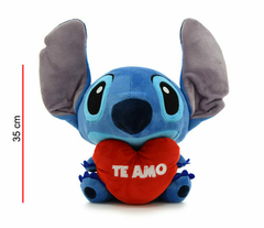 STITCH CON CORAZON 35 CM