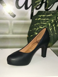 STILETTO CON PLATAFORMA INTERNA NEGRO - comprar online