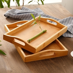 Imagem do Bandeja versátil em madeira de bambu
