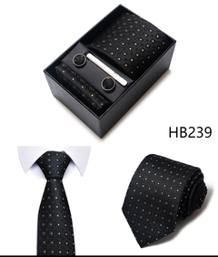 Conjunto de gravata de seda