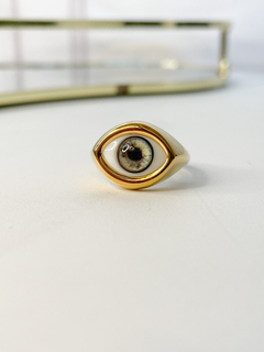 Eye grey ring