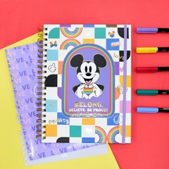 CADERNO SMART UNIVERSITÁRIO DISNEY PRIDE