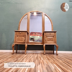 TOILETTE CHIPPENDALE