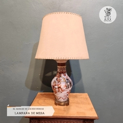 LAMPARA DE MESA ORIENTAL