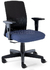 Cadeira para escritório giratória executiva 17201 - Braço SL Preto - SYNCRON - Linha Moov - Encosto em plástico - Cavaletti - Base Polaina Preta