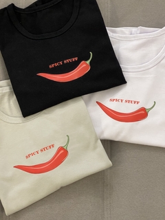 REMERA SPICY STUFF