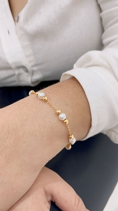 Pulseira de Bolinhas e Pérolas - Banhada a Ouro 18K