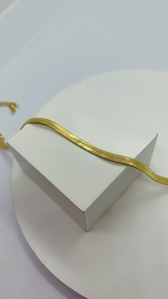 Colar Choker Fita- Banhada a Ouro 18K - comprar online