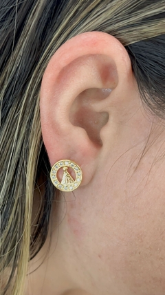 Brinco Mandala N. Senhora- Banhada a Ouro 18K