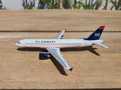 US AIRWAYS AIRBUS A320 "MILAGRO EN EL HUDSON" 1:400 PANDA MODELS - comprar en línea