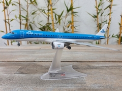 KLM EMBRAER 195 MARCA HERPA WINGS ESCALA 1:200 - comprar en línea