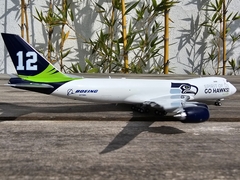 BOEING 747-8F SEATTLE SEAHAWKS 1:400 JC WINGS en internet