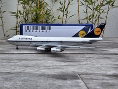 LUFTHANSA BOEING 747-100 1:400 AEROCLASSICS