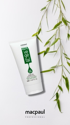 LEAVE-IN CAPILAR REVITALIZAÇÃO E BRILHO EXTRATO DE BAMBOO LINHA DNA VEGETAL MACPAUL - 150ML.