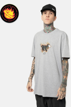 CAMISETA LOST SHEEP ON FIRE na internet