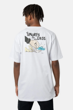 CAMISETA THE SMURFS ARE LOST