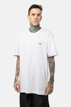 CAMISETA LOST BASICS