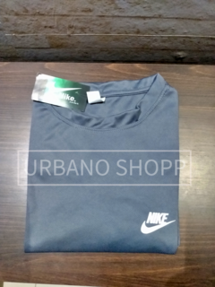 Camiseta Nike Dry-FIT Legend US507