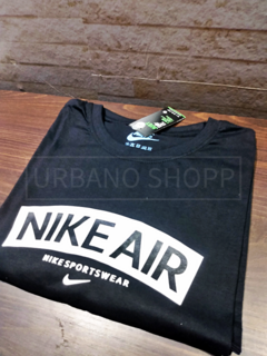 Camiseta Nike Sportswear Icon Gola C US345