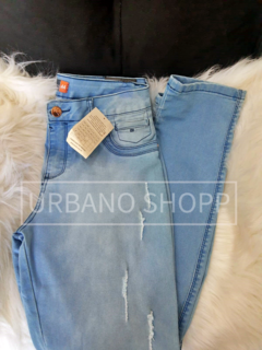 Calça Jeans Clara Desfiada (tam44) US291 na internet