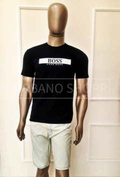 Camiseta Hugo Boss Gola C Preto (Tam M) US495 na internet