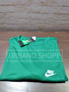 Camiseta Nike Dry-FIT Legend US507