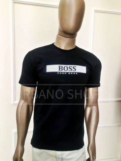 Camiseta Hugo Boss Gola C Preto (Tam M) US495