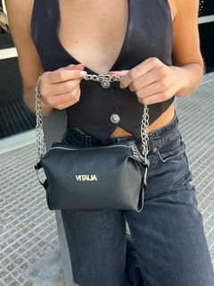 Cartera de Fiesta con Tiras Cadena , detalles Argolla de Costado - Vitalia