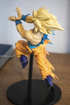 Goku Kamehameha BWFC - Dragon Ball Z - Simil Banpresto