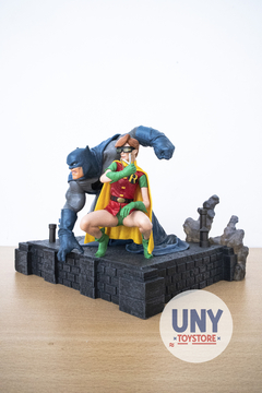 Batman & Robin Dark Knight Returns - Diamond Select Gallery - Unytoys