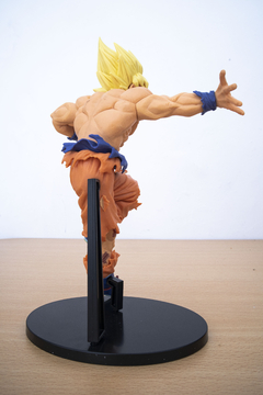 Goku Super Saiyan Scultures Big - Dragon Ball Z - Simil Banpresto