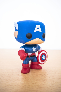 Figura de Capitan America #06 (Bootleg Funko Pop) en internet