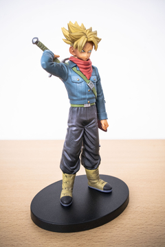 Figura Trunks SSJ DXF Super Warriors Dragon Ball - Banpresto Original Abierta