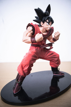 Figura Goku FES Kaioken V2 Rojo - Dragon Ball Z - Simil Banpresto