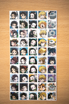 Set Pack De 30 Postales + 300 Sticker Demon Slayer Kimetsu - Unytoys