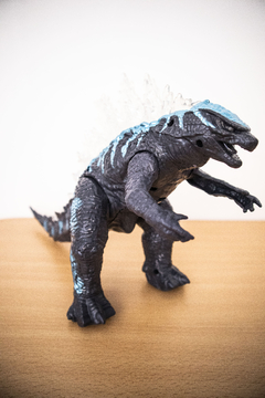 Muñeco Godzilla Grande King of Monsters - Importado con Luz y Sonido