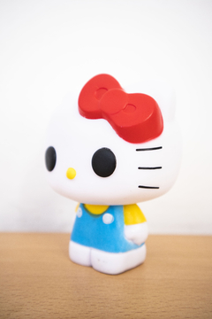 Figura Hello Kitty #28 Classic - Simil Funko POP - Importado Gran Calidad - Unytoys