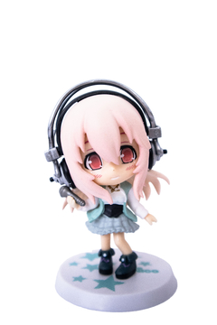 Figura Super Sonico Working - Micrófono - Importado Calidad - comprar online