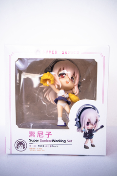 Figura Super Sonico Working Set - Porrista- Importado Calidad - comprar online