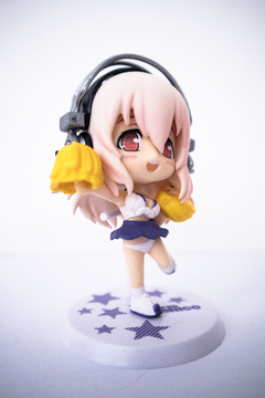 Figura Super Sonico Working Set - Porrista- Importado Calidad - comprar online