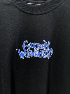 Camiseta garden in wonderland - comprar online