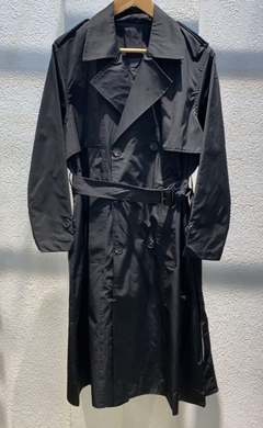 Trench con botones y lazo oversize semi impermeable - comprar online