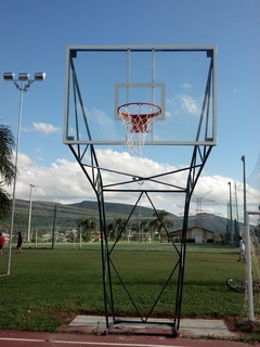 ESTRUTURAS IBIRAPUERA COM TABELA DE BASQUETE - comprar online