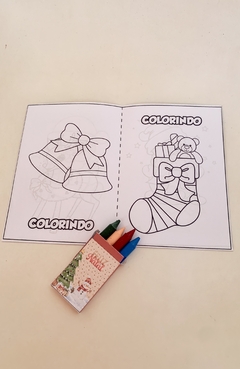 Livrinho de Colorir com Giz de Cera Natal - comprar online