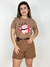 CAMISETA FEM KISS MARRON