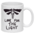 Caneca personalizada com o lema "Look for the Light" e um design inspirado em The Last of Us.